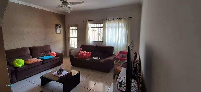 Casa à venda com 4 quartos, 170m² - Foto 14