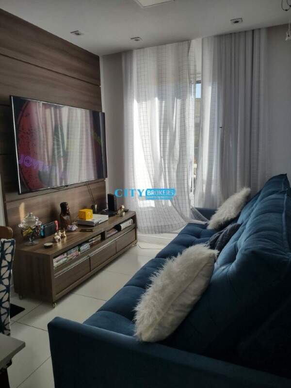 Apartamento à venda com 2 quartos, 45m² - Foto 1