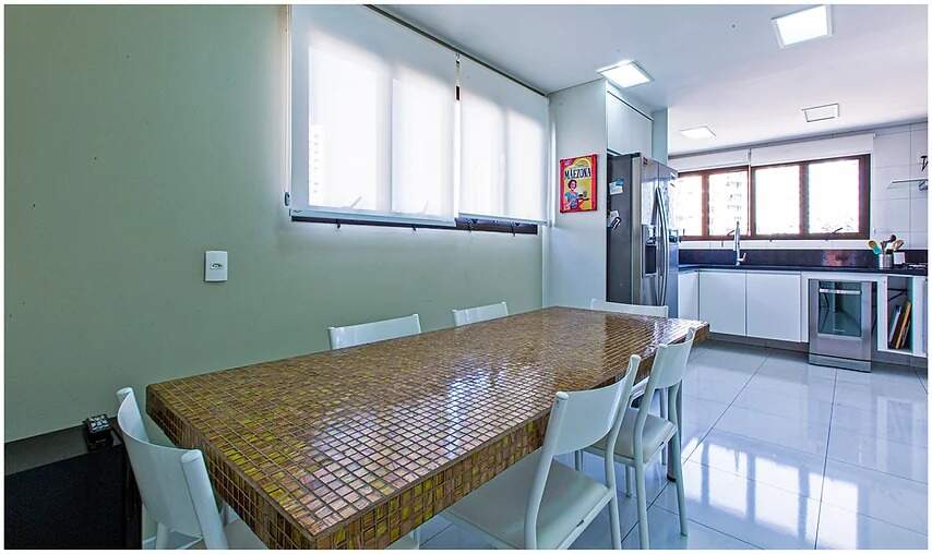 Apartamento à venda com 4 quartos, 230m² - Foto 26