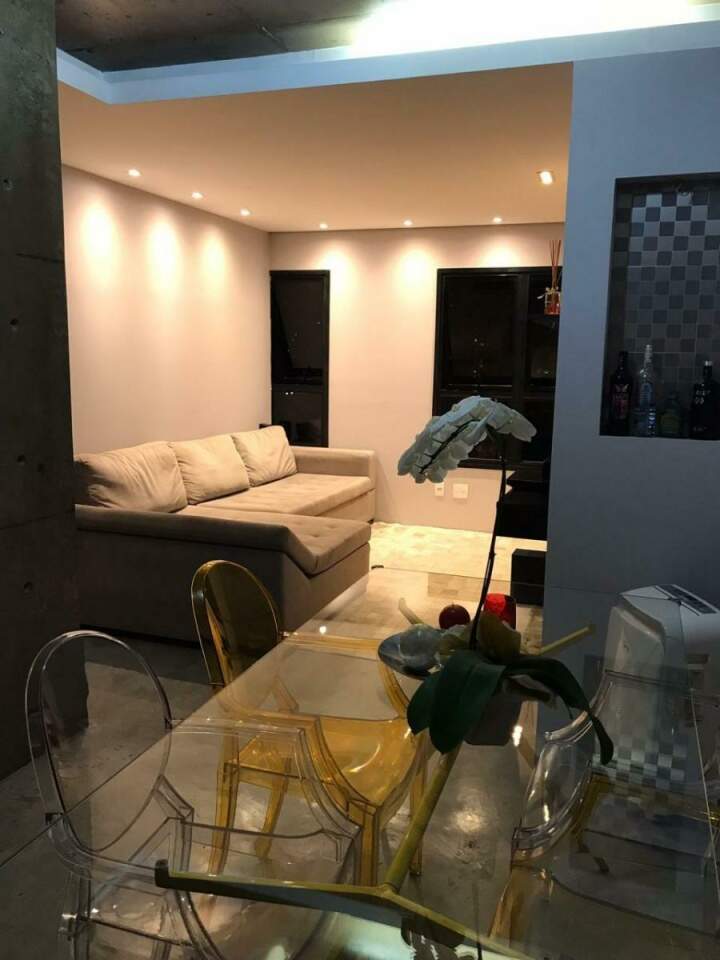 Apartamento à venda com 2 quartos, 70m² - Foto 5