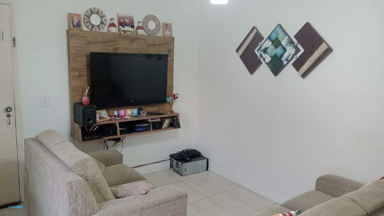 Apartamento à venda com 2 quartos, 65m² - Foto 10