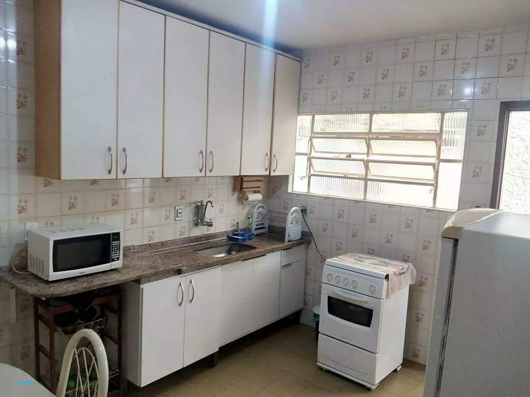 Casa à venda com 2 quartos, 110m² - Foto 13