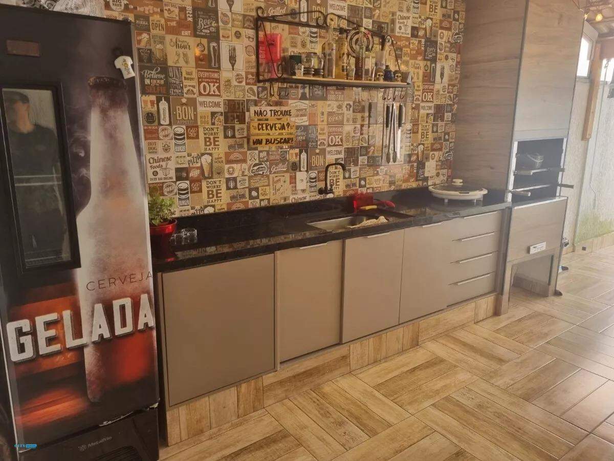 Sobrado à venda com 3 quartos, 190m² - Foto 3