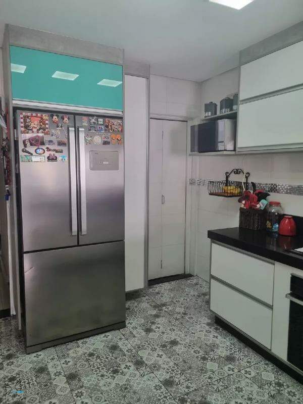 Sobrado à venda com 3 quartos, 190m² - Foto 17