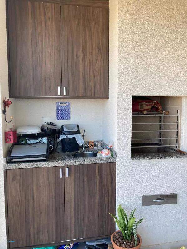 Apartamento à venda com 2 quartos, 62m² - Foto 3