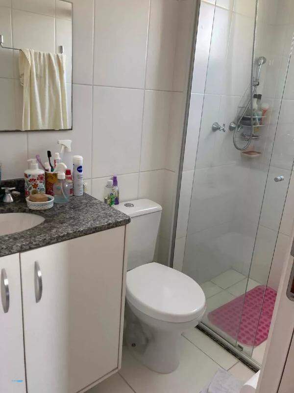 Apartamento à venda com 2 quartos, 62m² - Foto 11