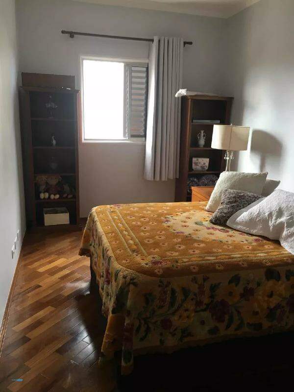 Apartamento à venda com 2 quartos, 64m² - Foto 6