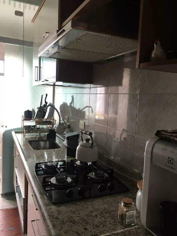 Apartamento à venda com 2 quartos, 64m² - Foto 8