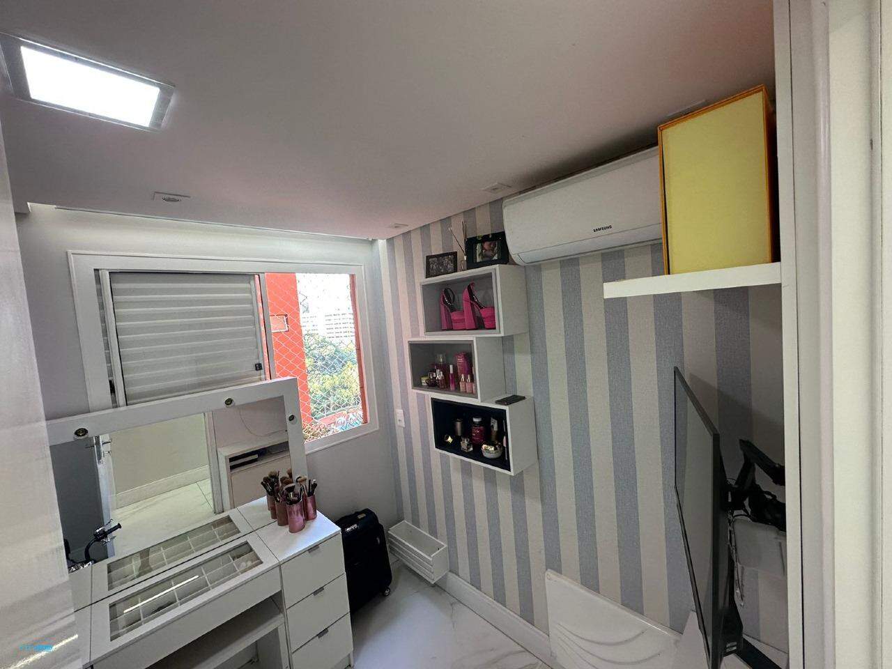 Apartamento à venda com 4 quartos, 148m² - Foto 18