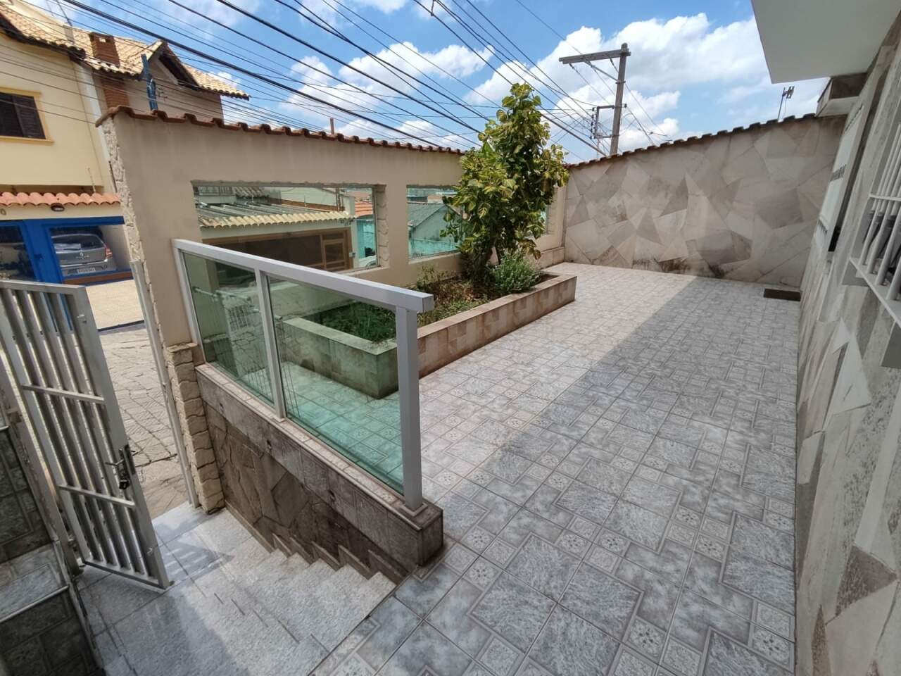 Sobrado à venda com 2 quartos, 125m² - Foto 2