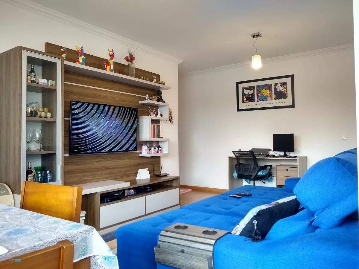 Apartamento à venda com 2 quartos, 69m² - Foto 4