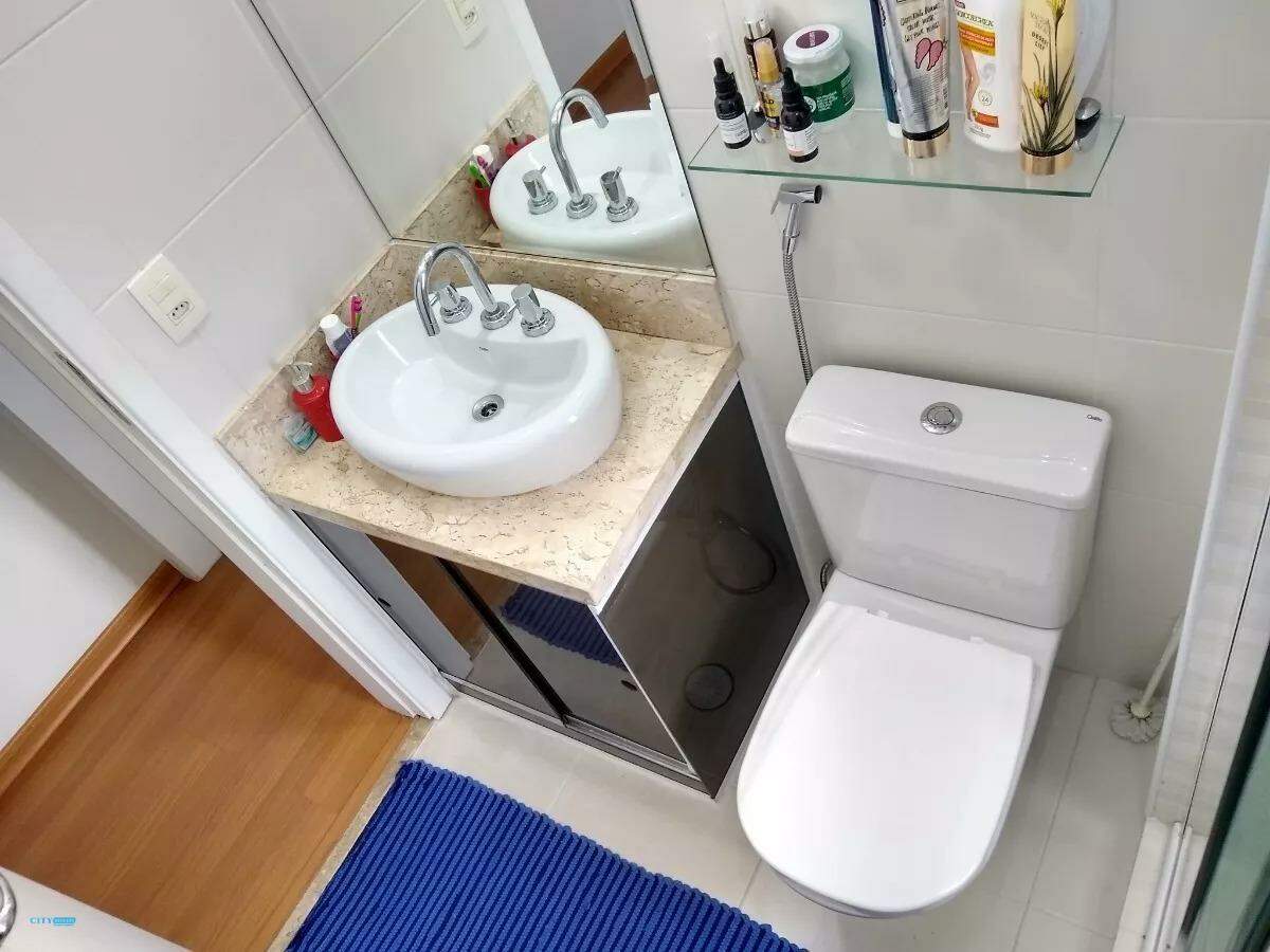 Apartamento à venda com 2 quartos, 69m² - Foto 24