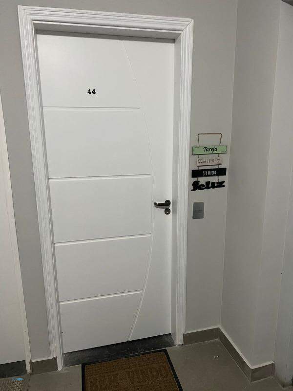 Apartamento à venda com 3 quartos, 65m² - Foto 17