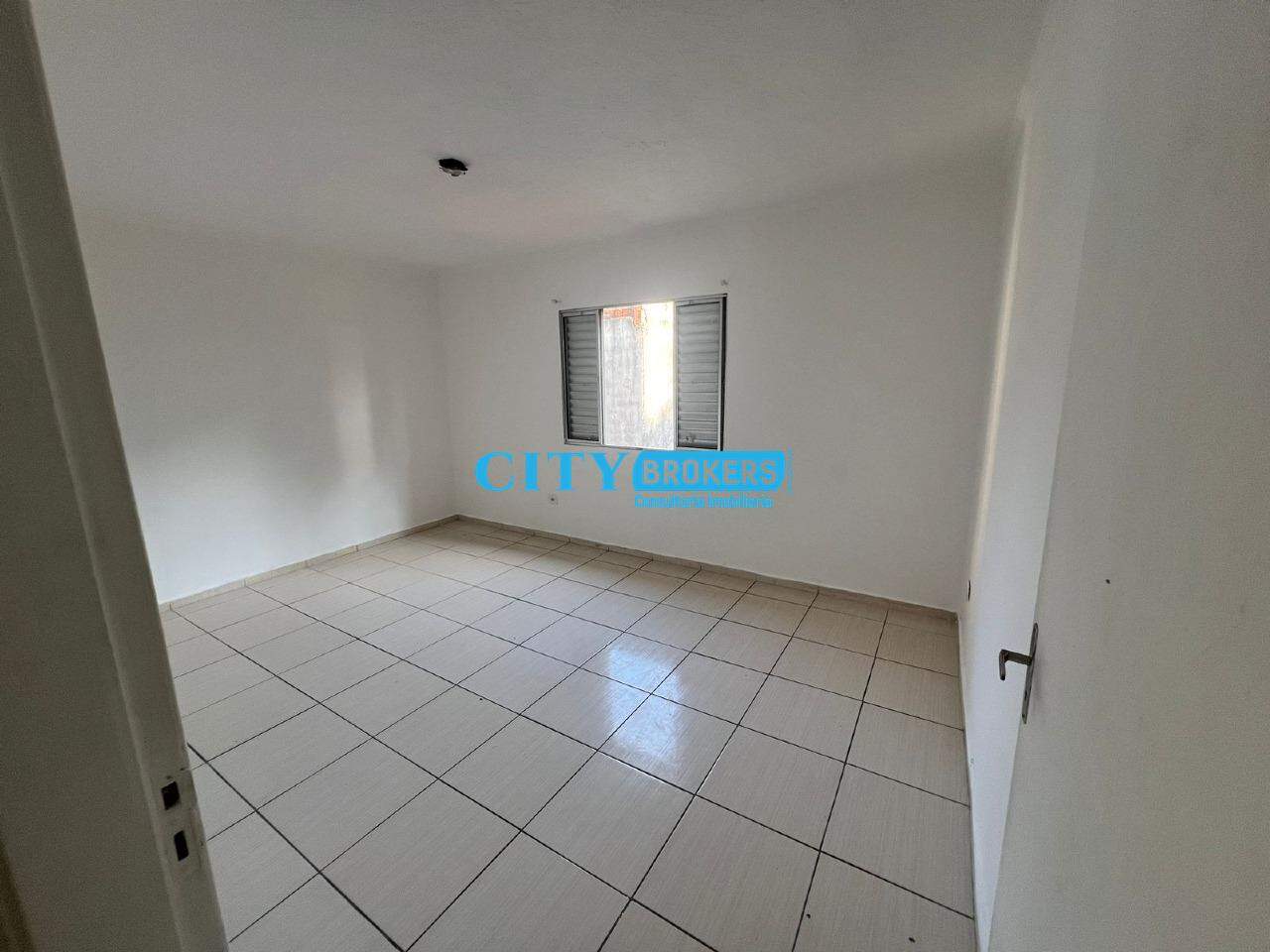 Casa à venda com 3 quartos, 125m² - Foto 14