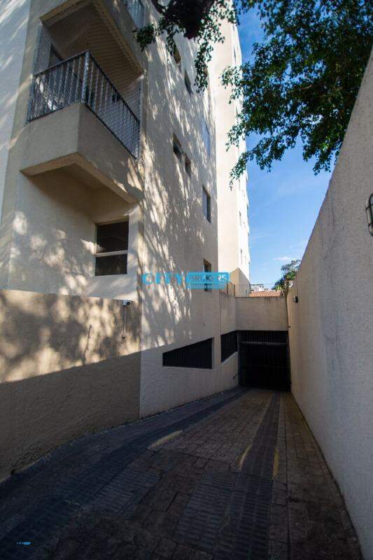 Apartamento à venda com 3 quartos, 107m² - Foto 4