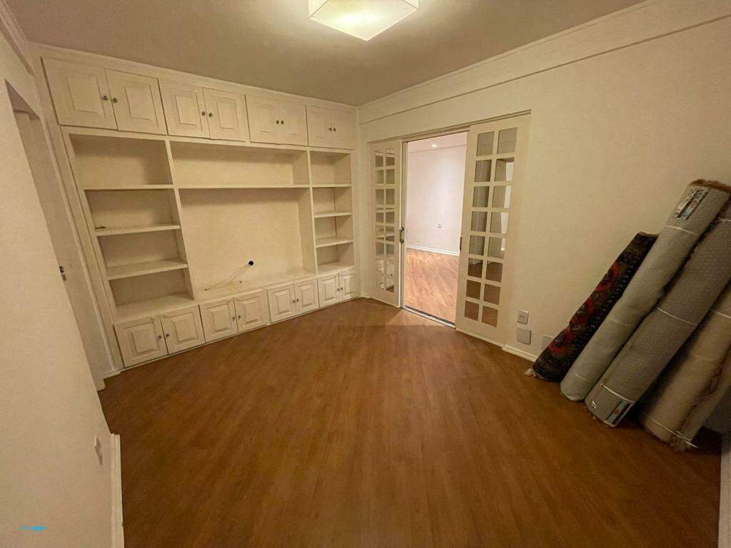 Apartamento à venda com 3 quartos, 126m² - Foto 19