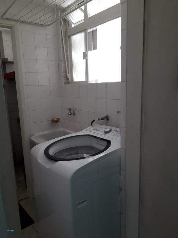 Apartamento à venda com 2 quartos, 75m² - Foto 16