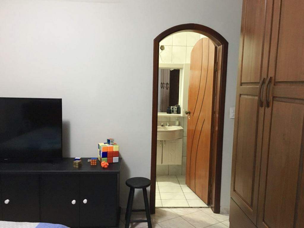 Sobrado à venda com 3 quartos, 250m² - Foto 34