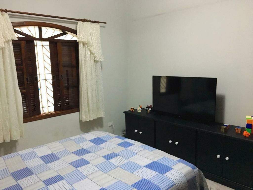 Sobrado à venda com 3 quartos, 250m² - Foto 35