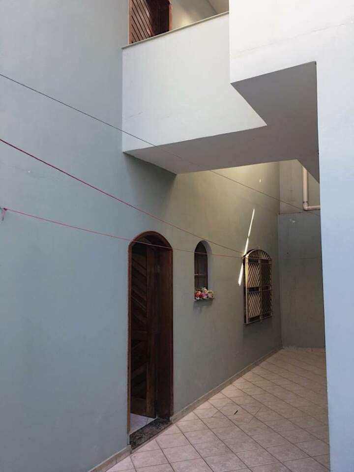 Sobrado à venda com 3 quartos, 250m² - Foto 46