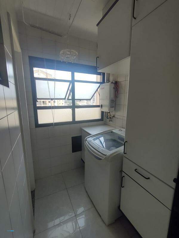 Apartamento à venda com 3 quartos, 76m² - Foto 12