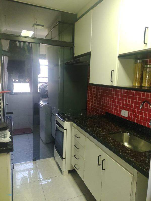 Apartamento à venda com 3 quartos, 76m² - Foto 8