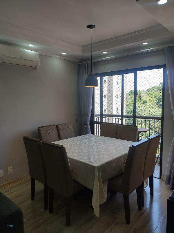 Apartamento à venda com 3 quartos, 76m² - Foto 3