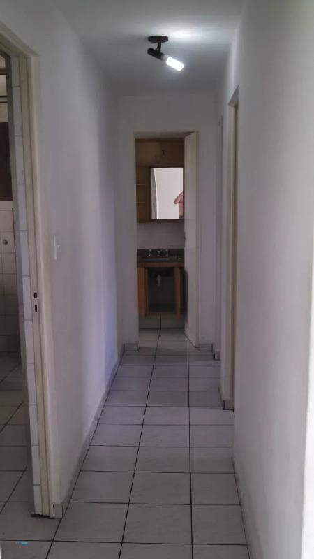 Apartamento à venda com 2 quartos, 51m² - Foto 10