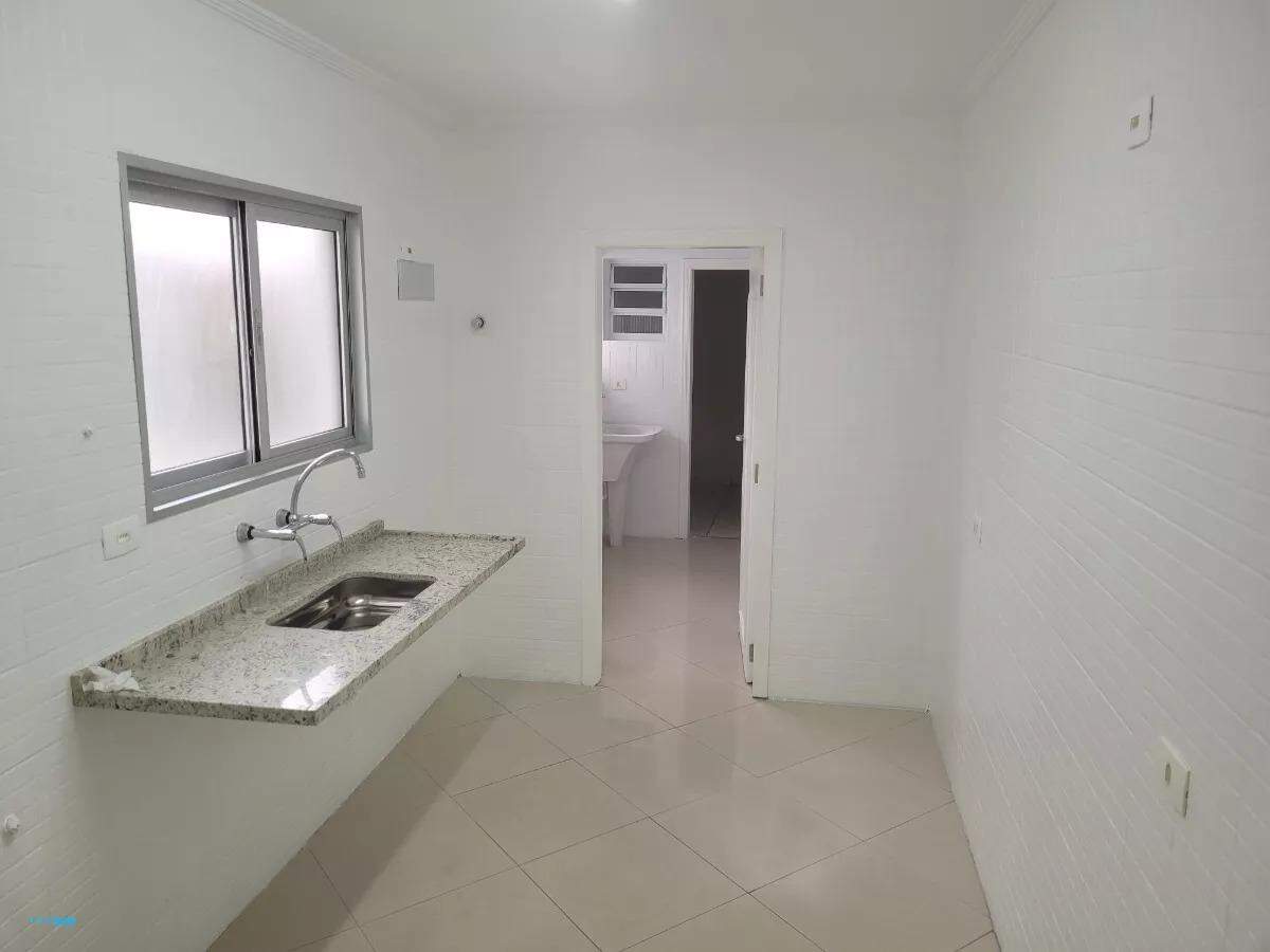 Apartamento à venda com 3 quartos, 95m² - Foto 4