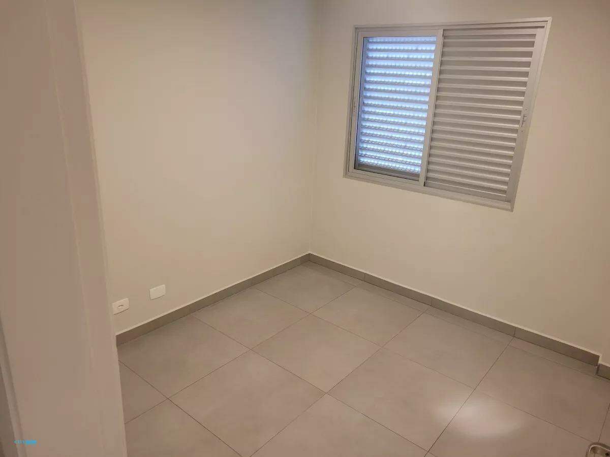 Apartamento à venda com 3 quartos, 95m² - Foto 10