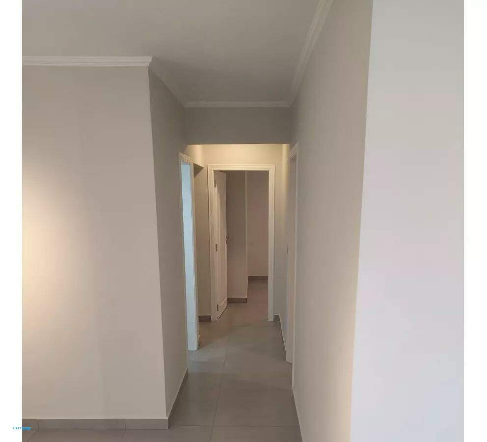 Apartamento à venda com 3 quartos, 95m² - Foto 3