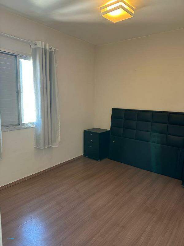 Apartamento à venda com 2 quartos, 62m² - Foto 5