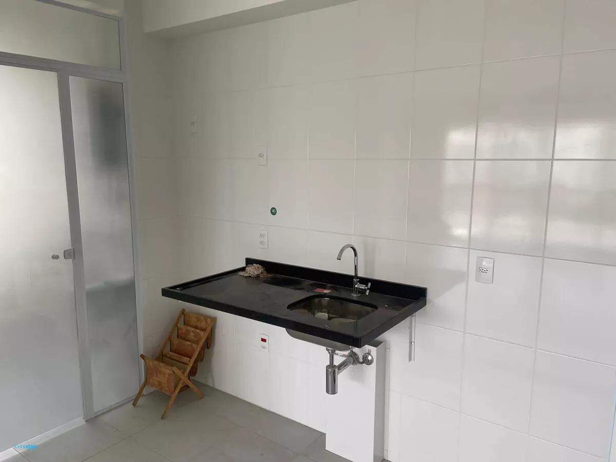 Apartamento à venda com 3 quartos, 88m² - Foto 4