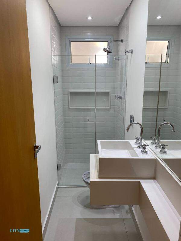 Apartamento à venda com 3 quartos, 123m² - Foto 12