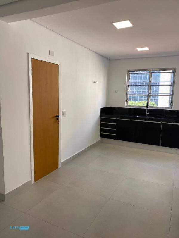 Apartamento à venda com 3 quartos, 123m² - Foto 18