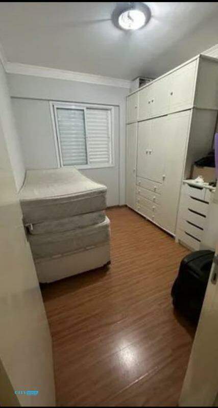 Apartamento à venda com 3 quartos, 77m² - Foto 18