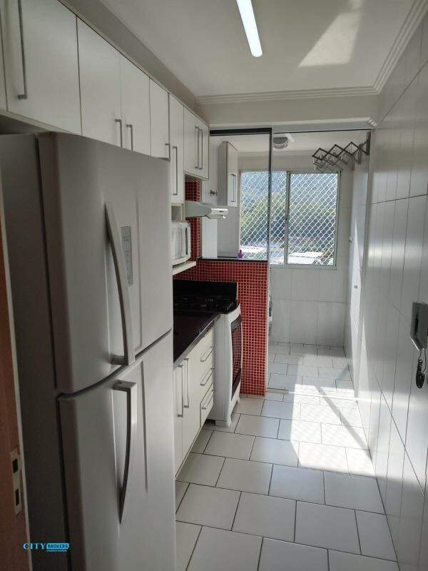 Apartamento à venda com 2 quartos, 50m² - Foto 6