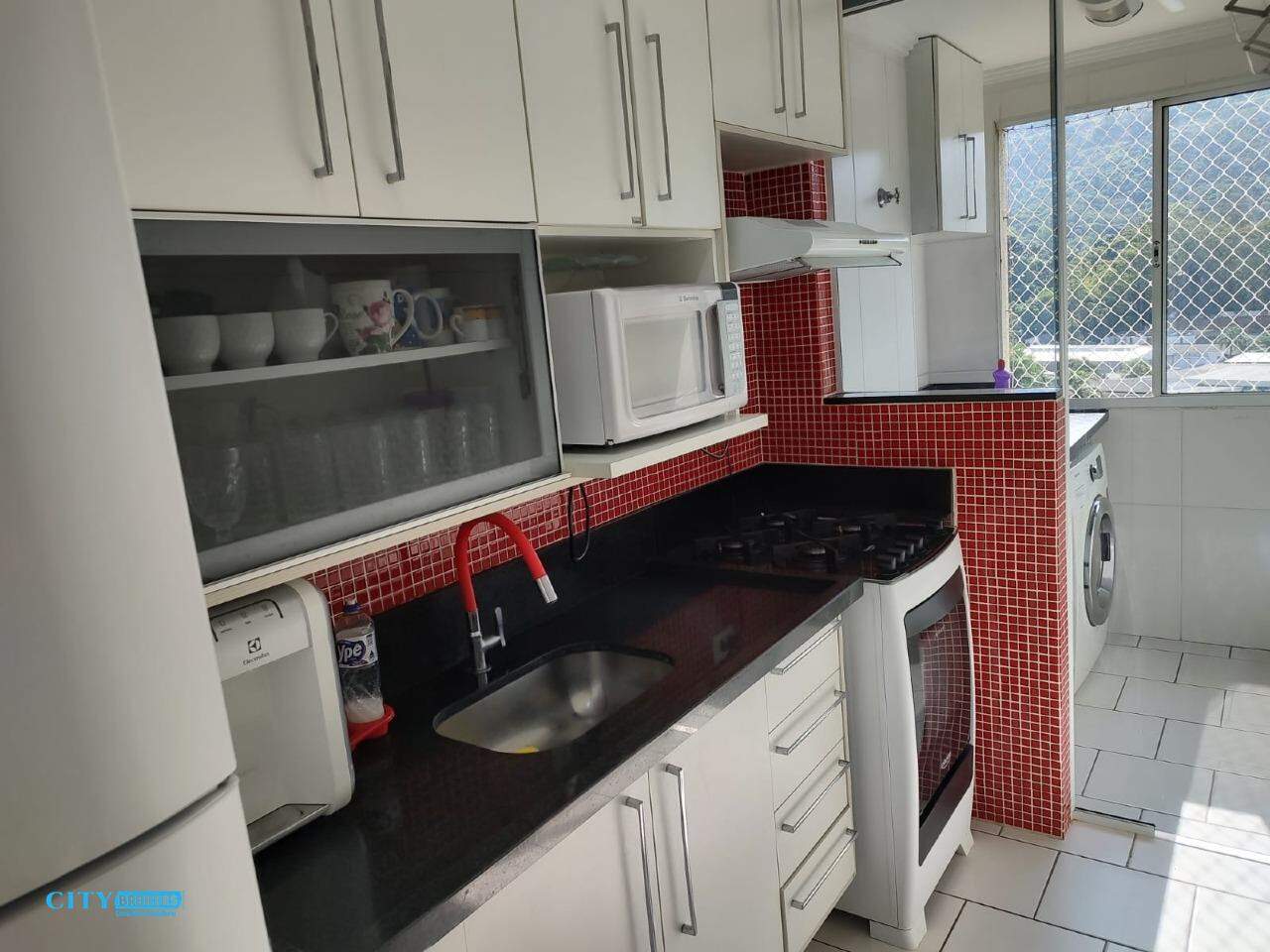 Apartamento à venda com 2 quartos, 50m² - Foto 4