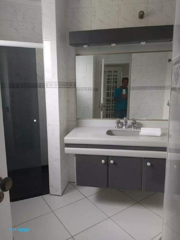 Sobrado à venda com 5 quartos, 650m² - Foto 28