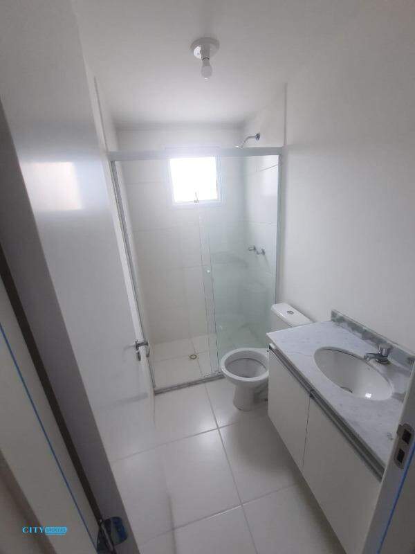 Apartamento à venda com 3 quartos, 66m² - Foto 16