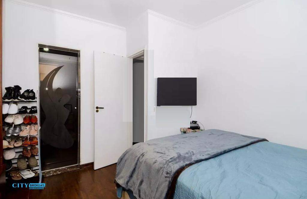 Cobertura à venda com 3 quartos, 220m² - Foto 13