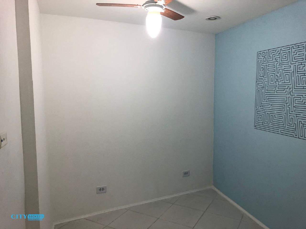 Casa à venda com 3 quartos, 200m² - Foto 15