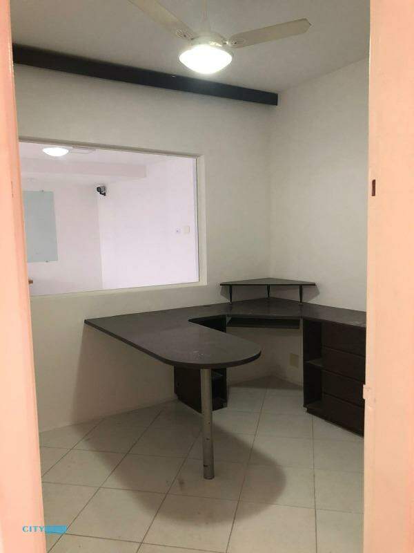 Casa à venda com 3 quartos, 200m² - Foto 11