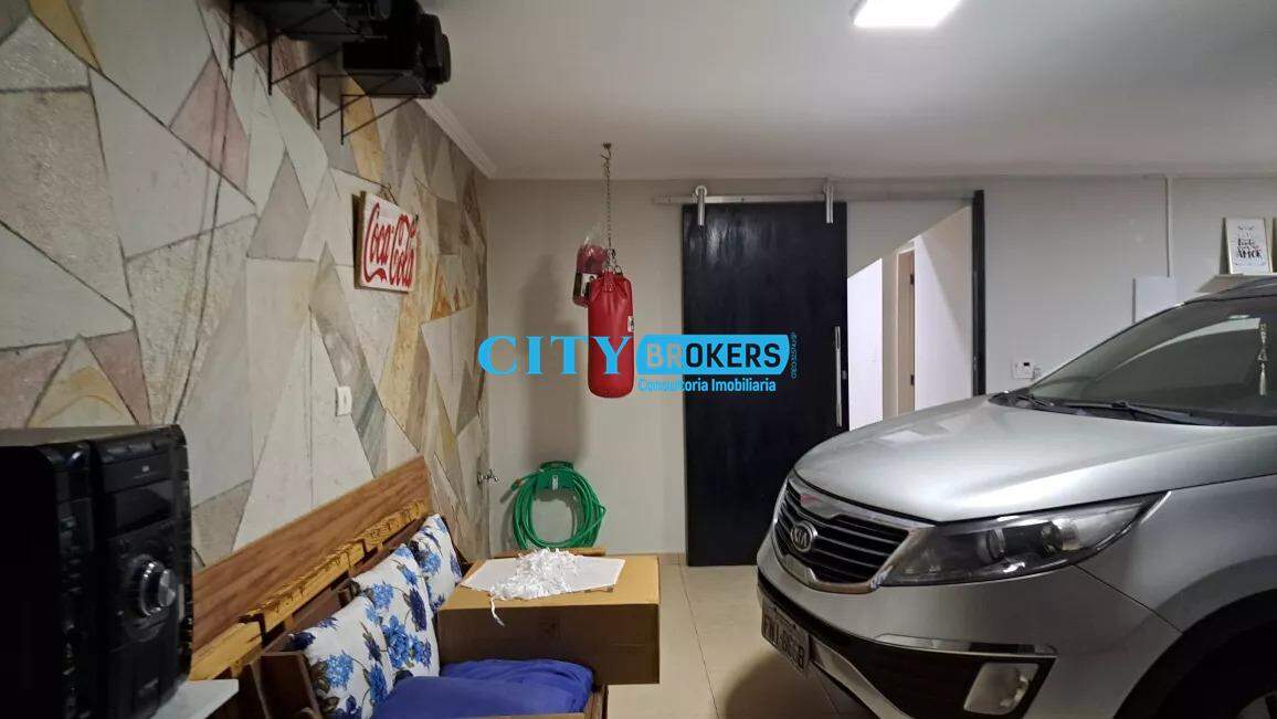 Casa à venda com 3 quartos, 210m² - Foto 22