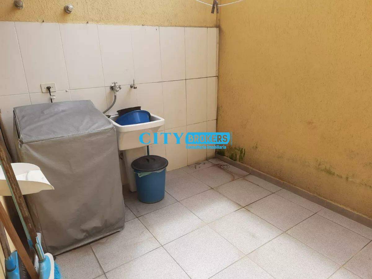 Casa à venda com 3 quartos, 120m² - Foto 16