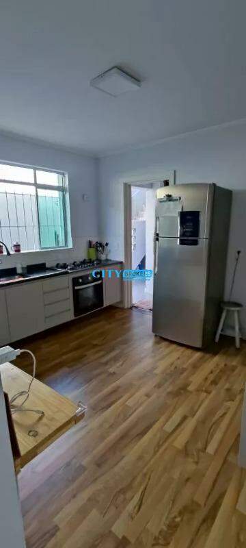 Casa à venda com 4 quartos, 150m² - Foto 21