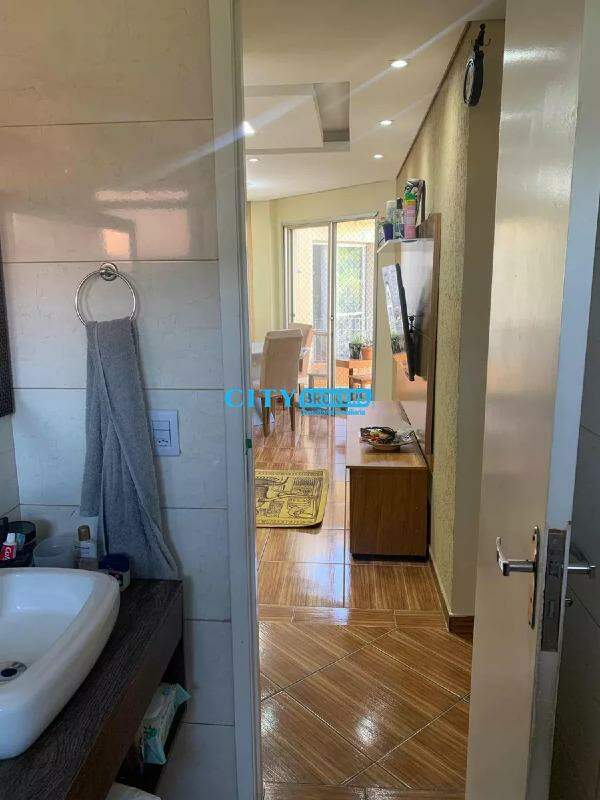 Apartamento à venda com 2 quartos, 52m² - Foto 19