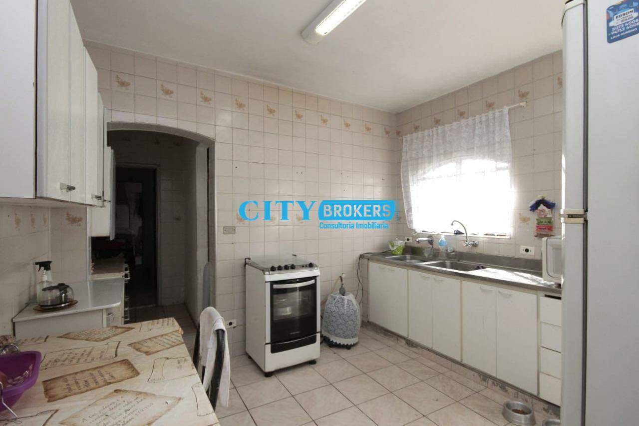 Casa à venda com 3 quartos, 300m² - Foto 5