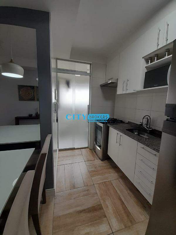 Apartamento à venda com 2 quartos, 43m² - Foto 9