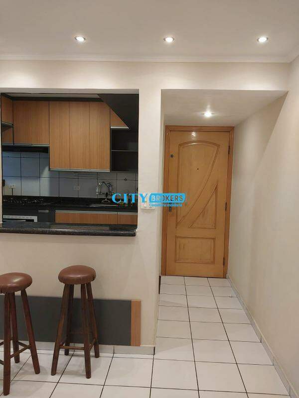 Apartamento à venda com 2 quartos, 68m² - Foto 1